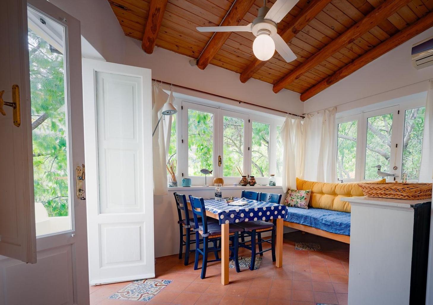Casa Scirocco Lipari Villa Eksteriør billede